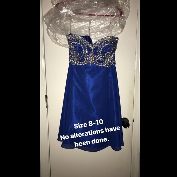 Dresses & Skirts - Prom Dress